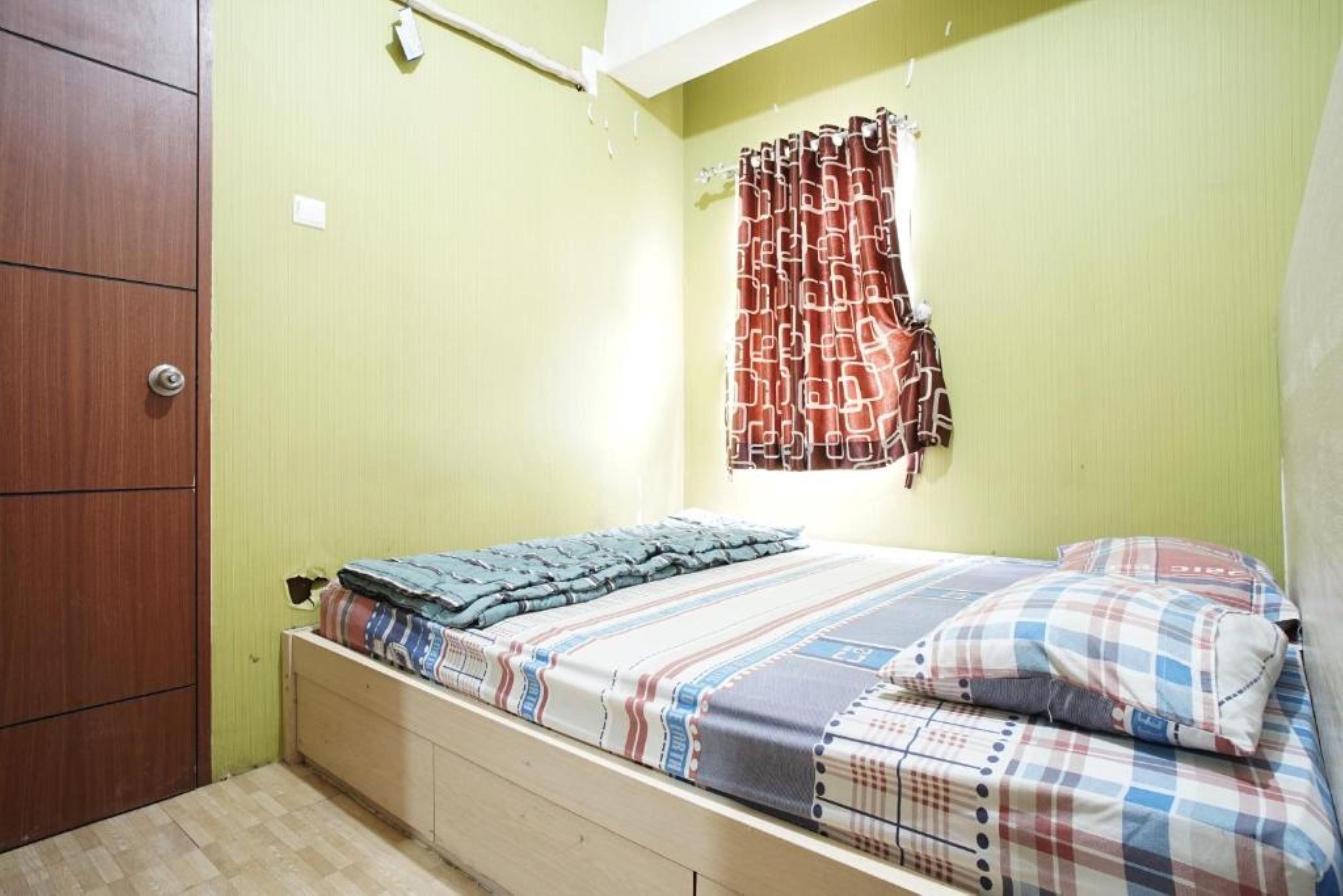 Planet Room Kemang View Bekasi Esterno foto