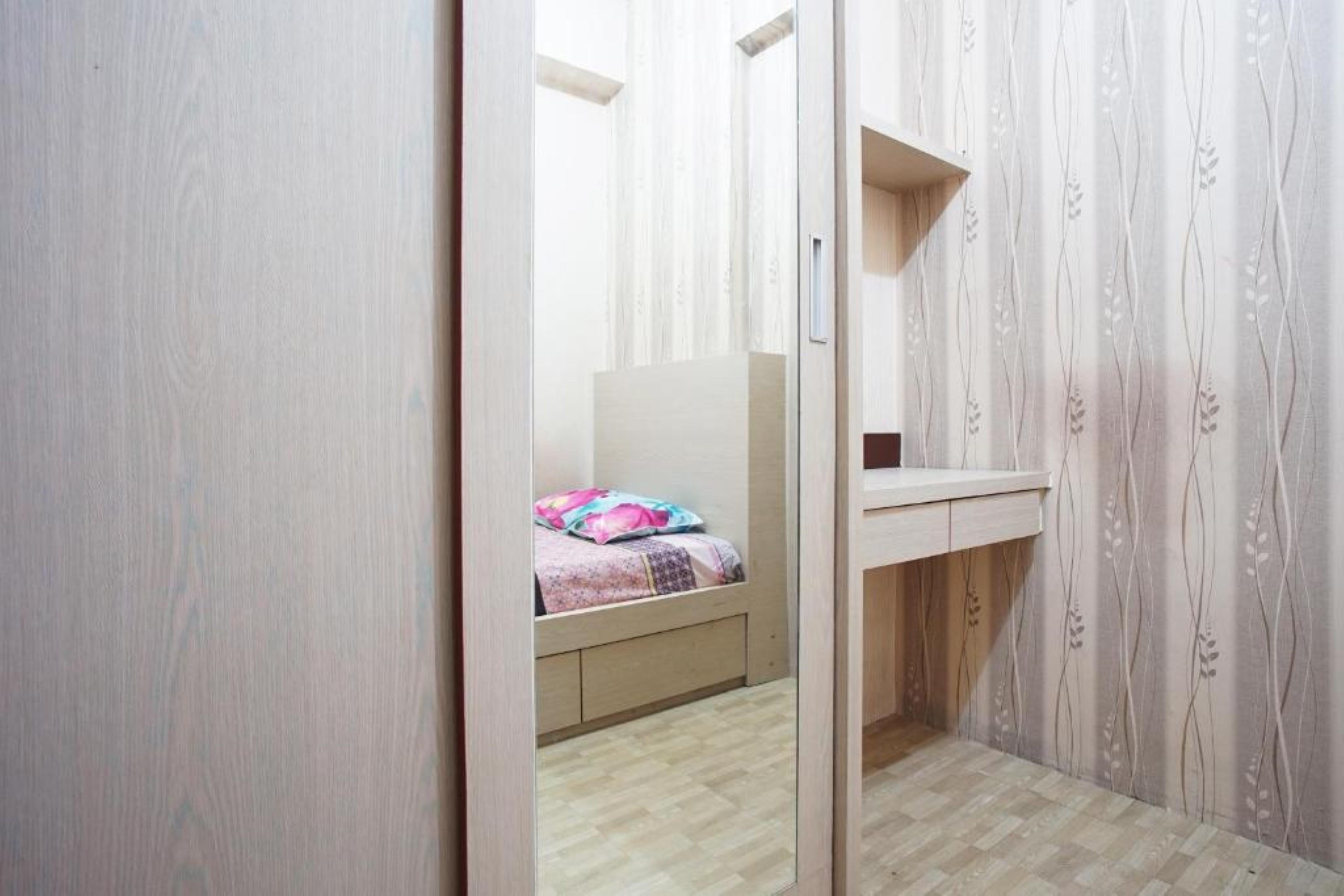Planet Room Kemang View Bekasi Esterno foto